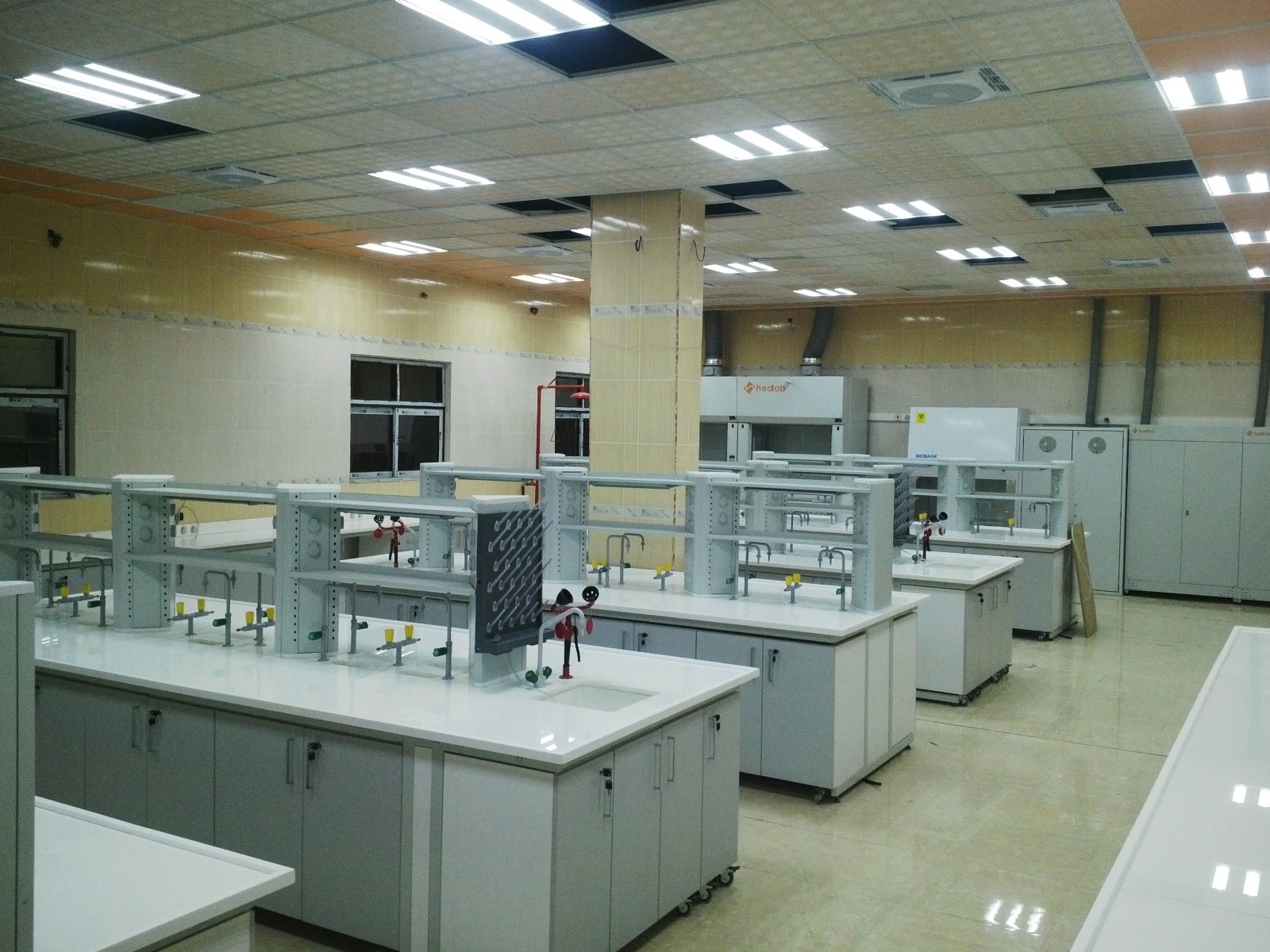 Advanced Laboratory Installation